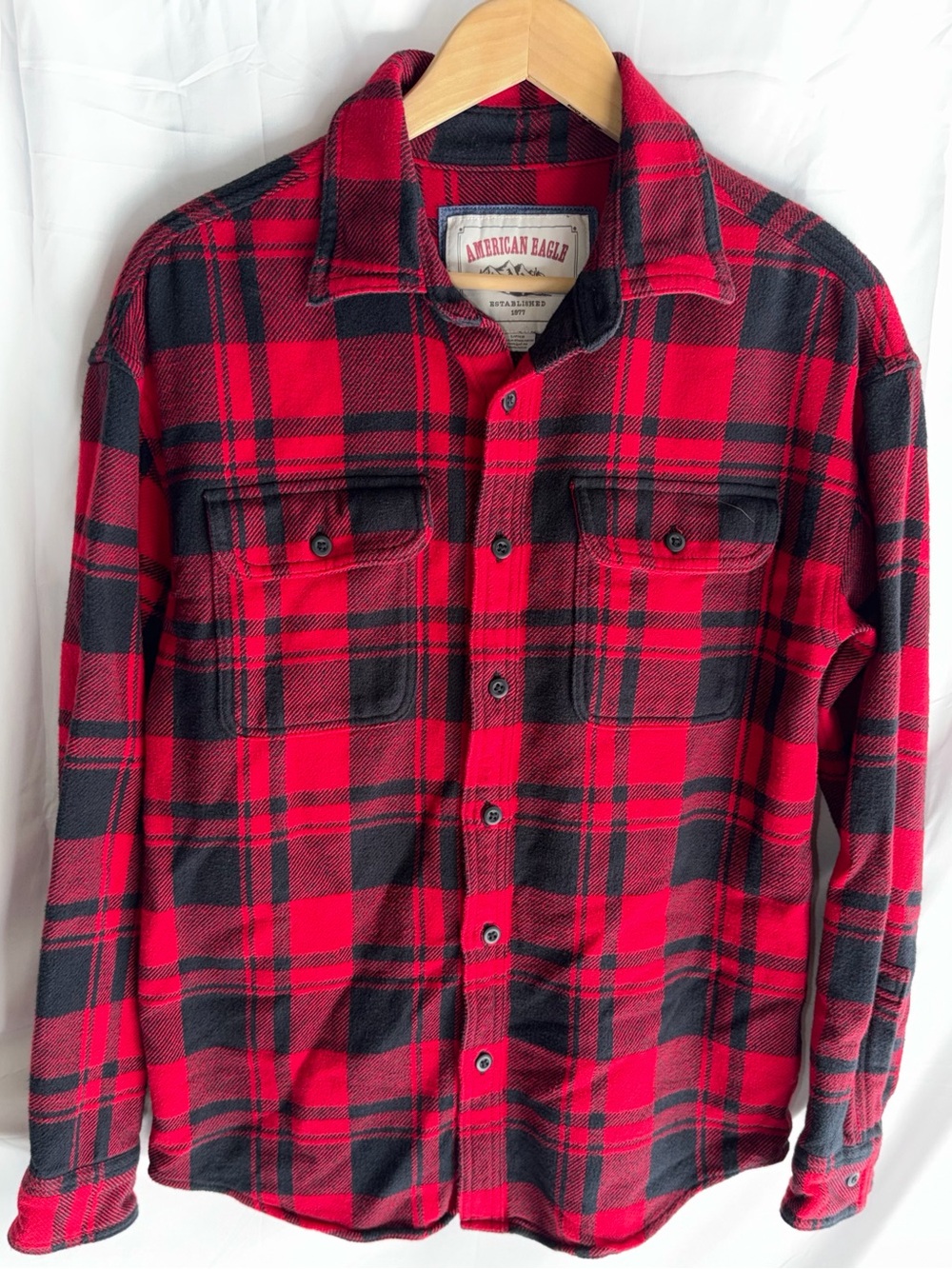 American Eagle Outfitters Red & Black Plaid Button-Down Shirt